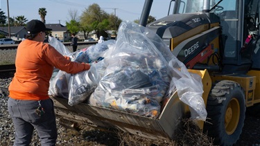 3-29-25-Community-Clean-Up-Event-6.jpeg